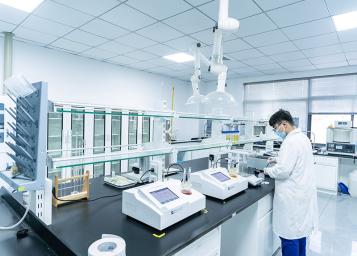 Производствена база